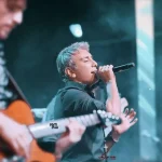 دانلود آهنگ شادمهر عقیلی همین که یک نفر از دور لباسش رنگ تو باشه : ریمیکس هوش مصنوعی دانلود آهنگ شادمهر عقیلی همین که یک نفر از دور لباسش رنگ تو باشه : ریمیکس هوش مصنوعی